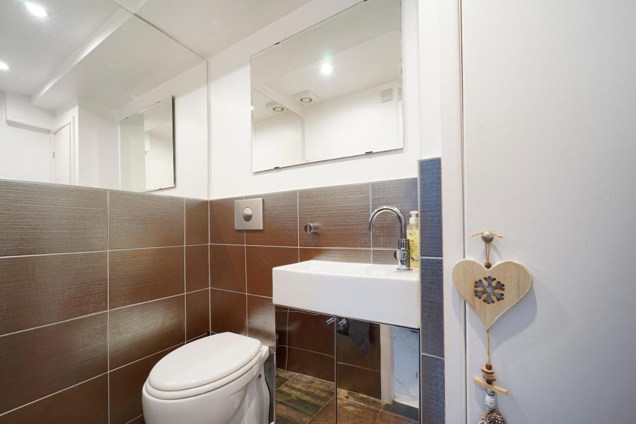 Stunning 5 Bed House In Chapel Allerton, Sleeps 9 ليدز المظهر الخارجي الصورة
