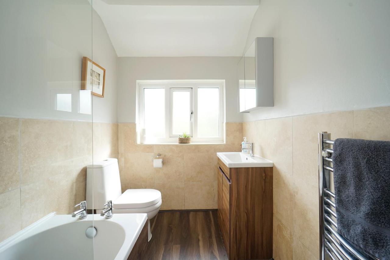 Stunning 5 Bed House In Chapel Allerton, Sleeps 9 ليدز المظهر الخارجي الصورة